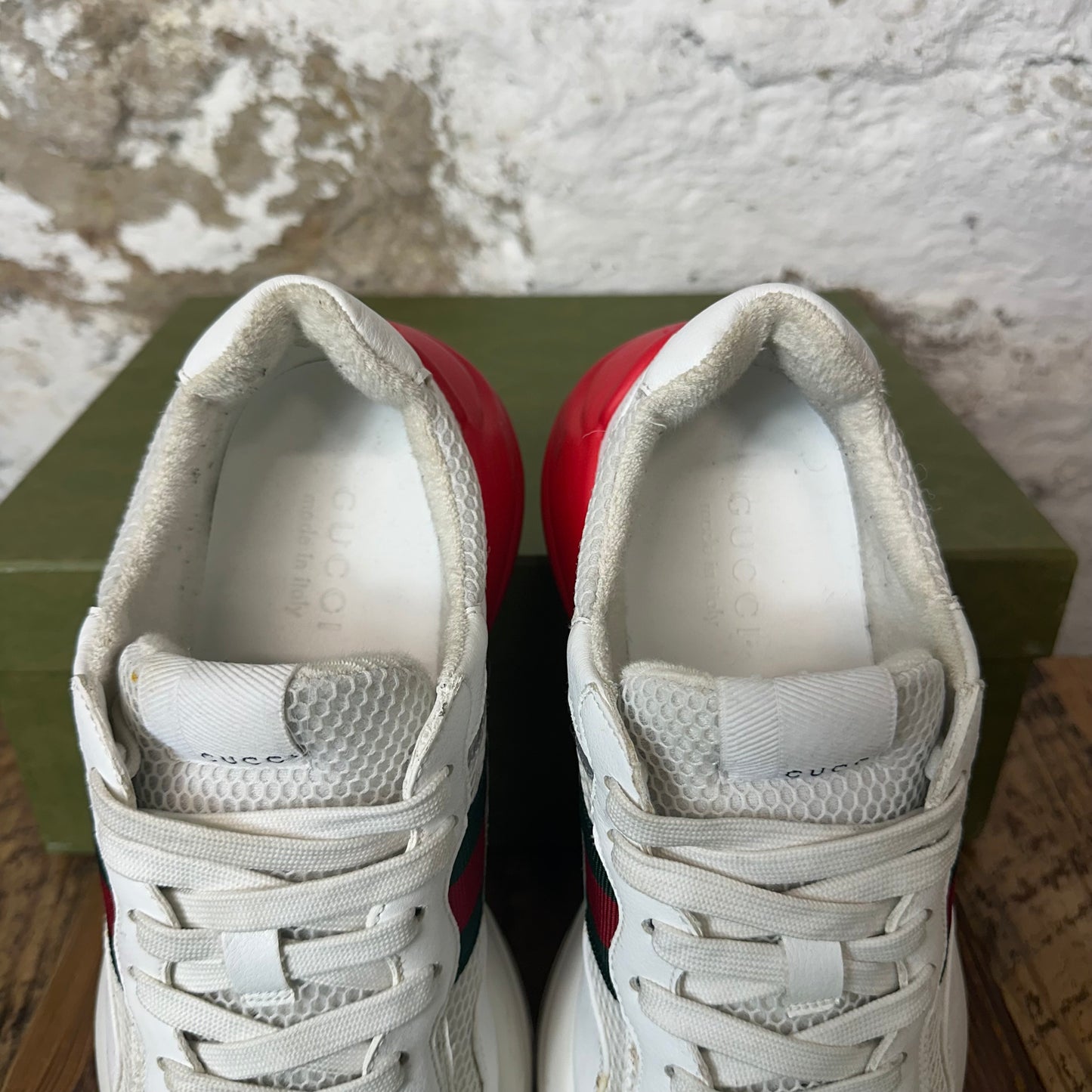 Gucci Rhyton White Red Green Sneaker Sz 7