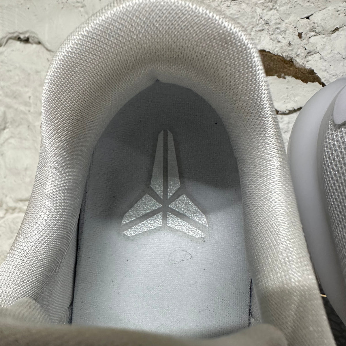 Nike Kobe 10 Protro Low Halo Sz 9.5