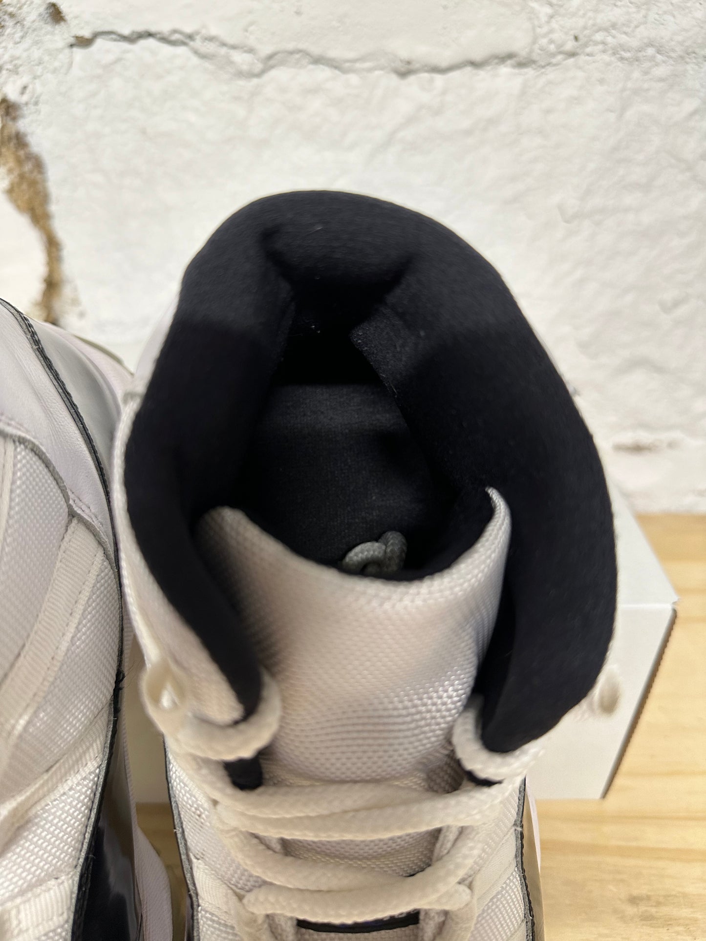 Air Jordan 11 High Concord Sz 10