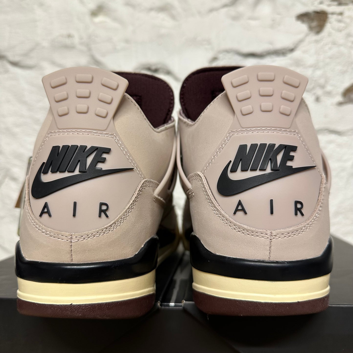 Air Jordan 4 AMM While You Were Sleeping Sz 10 (11.5W) DS