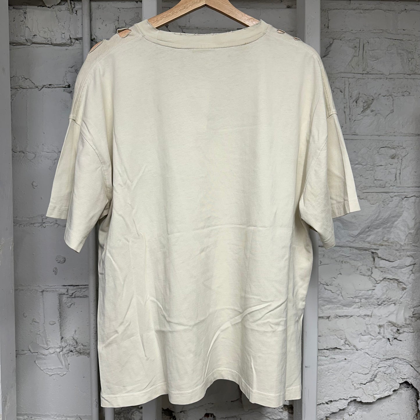 Vale Moshpit Cream T-Shirt Sz M