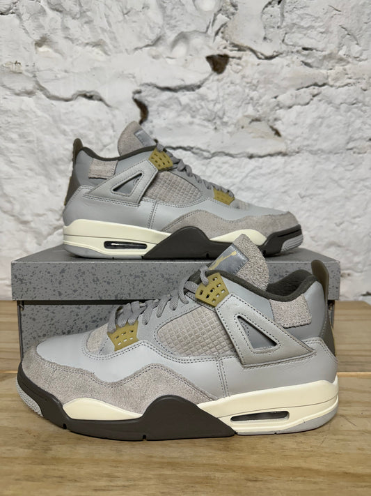 Air Jordan 4 Photon Dust Sz 10.5
