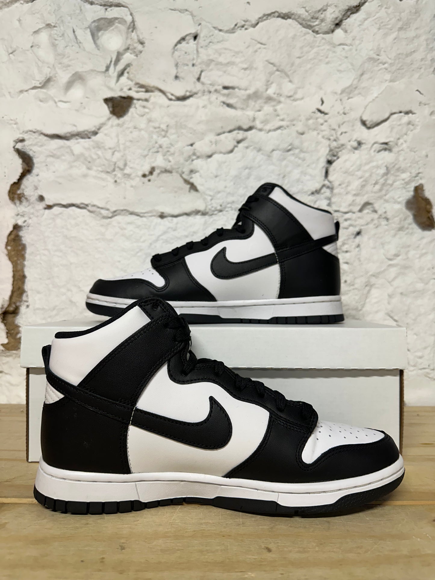 Nike Dunk High Panda Sz 6.5 (8W)