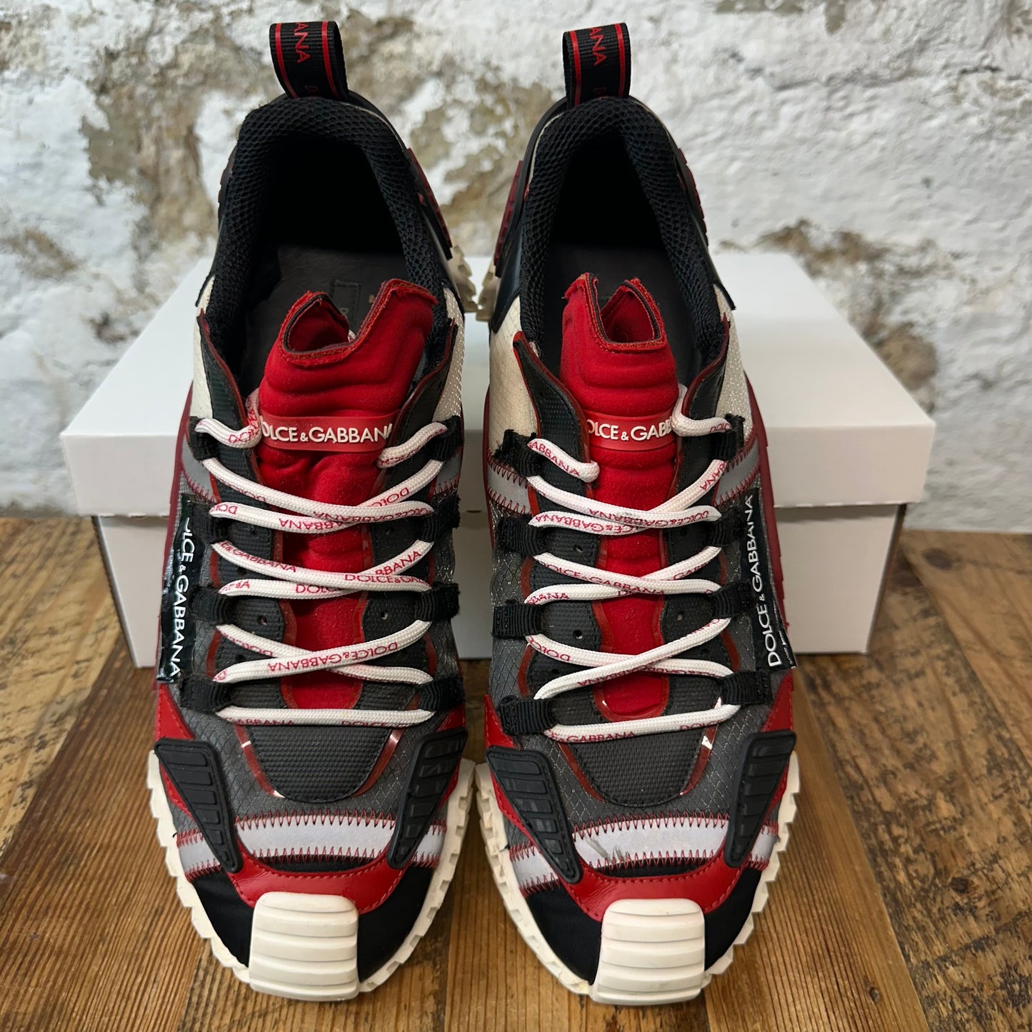 Dolce Gabbana NS1 Red White Black Sz 10 (43) No Box