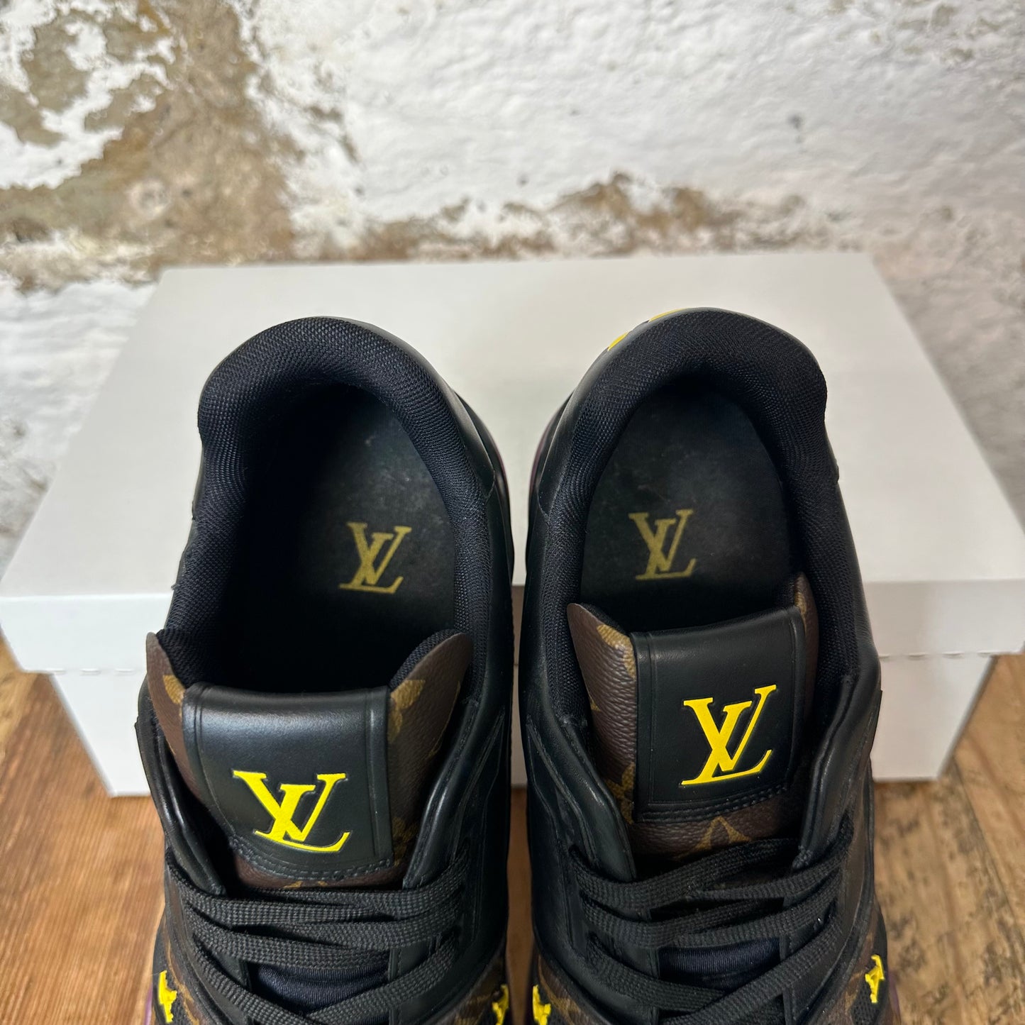 Louis Vuitton Brown Monogram Black Purple Trainer Sneaker Sz 10 (8.5LV) No Box