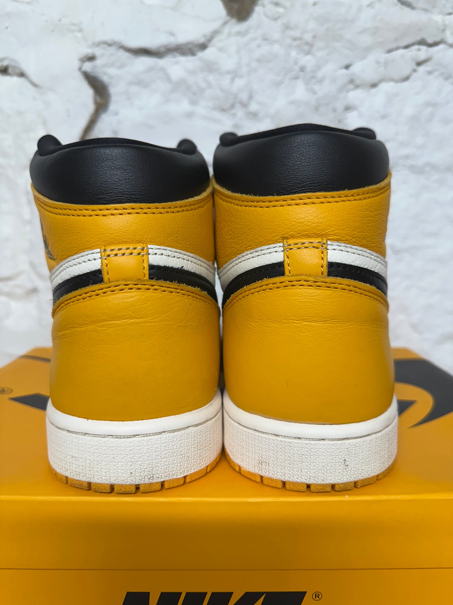 Air Jordan 1 High Taxi Sz 11