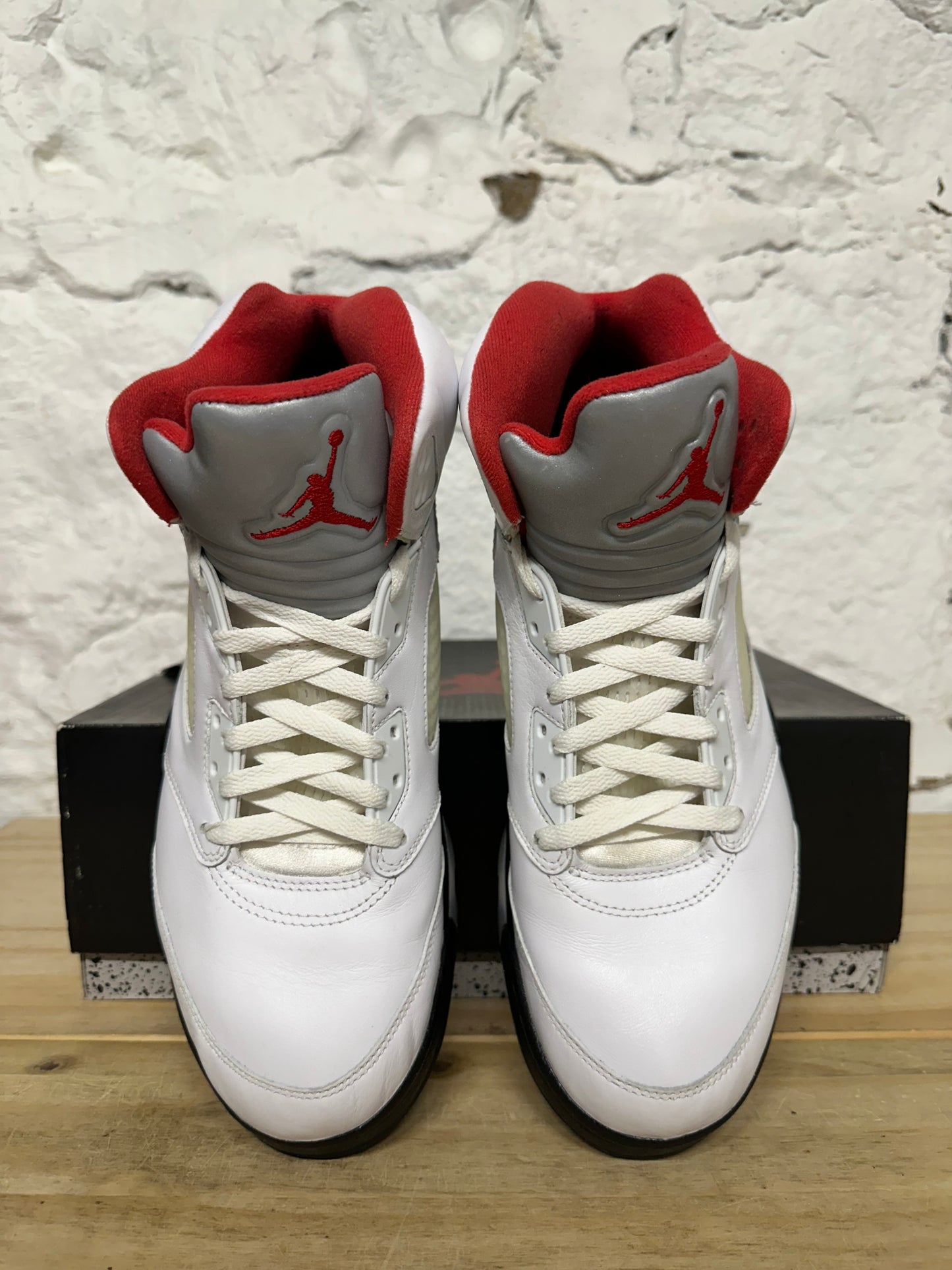 Air Jordan 5 Fire Red Silver Tongue Sz 11