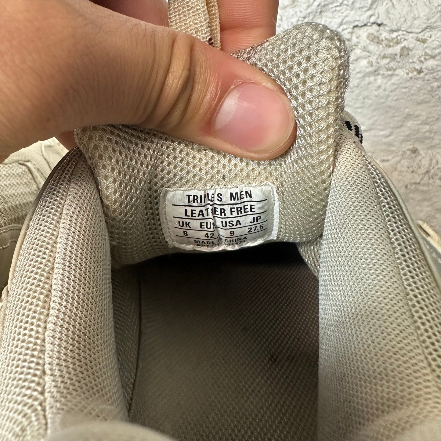 Balenciaga Triple S Cream Sz 9 (42)