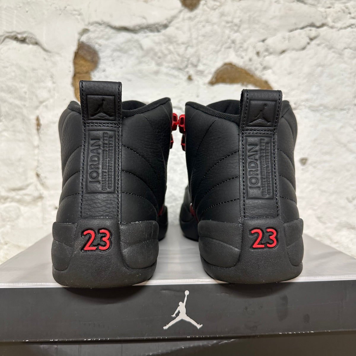 Air Jordan 12 Bloodline Sz 6.5Y