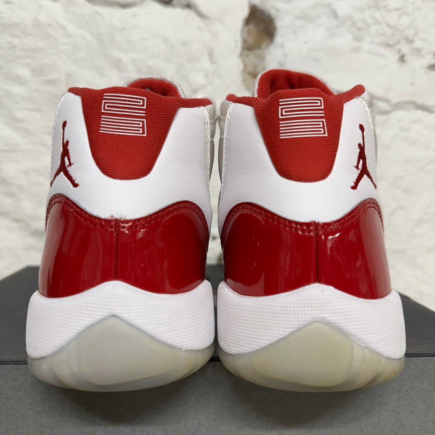Air Jordan 11 High Cherry Sz 5.5Y