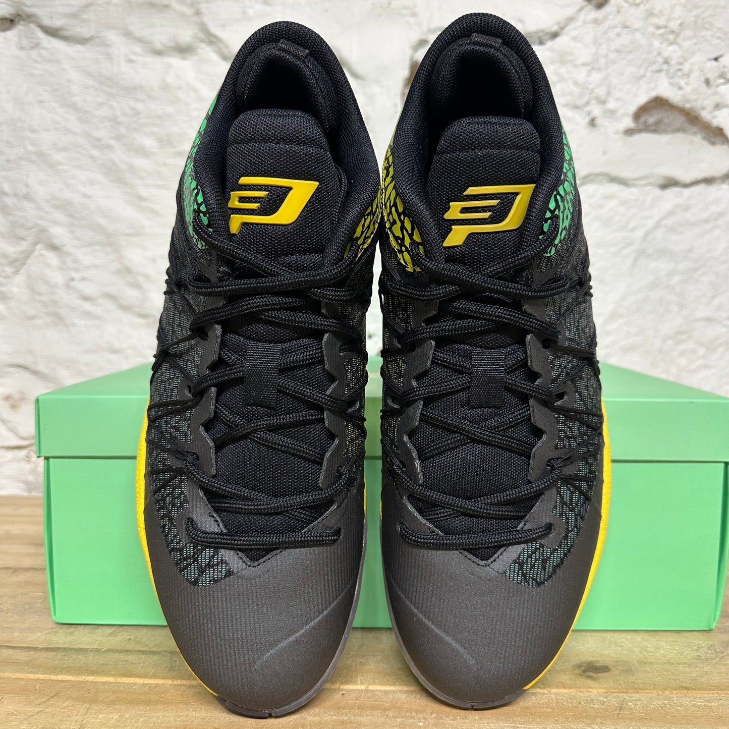 Air Jordan Brazil World Cup Pack AJ6/CP3 III Sz 8.5 DS