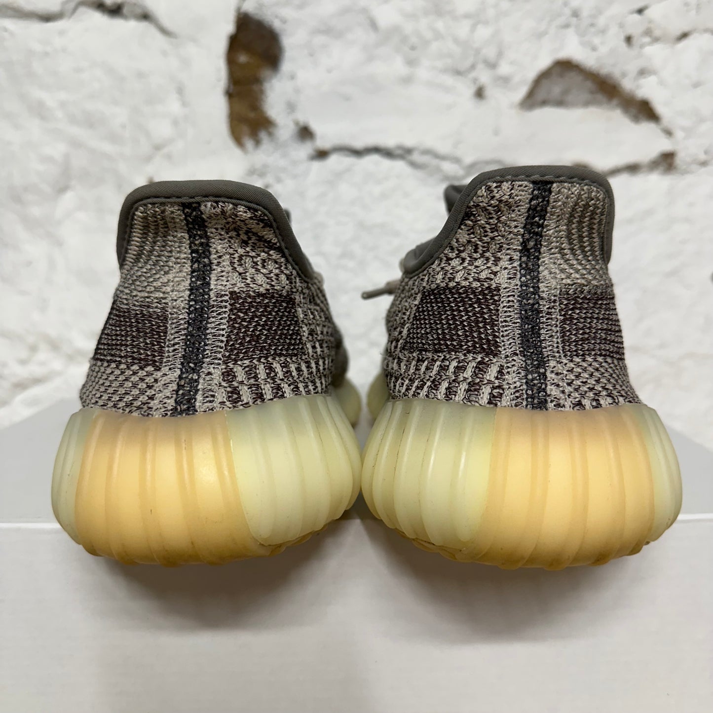 Yeezy 350 V2 Zyon Sz 7