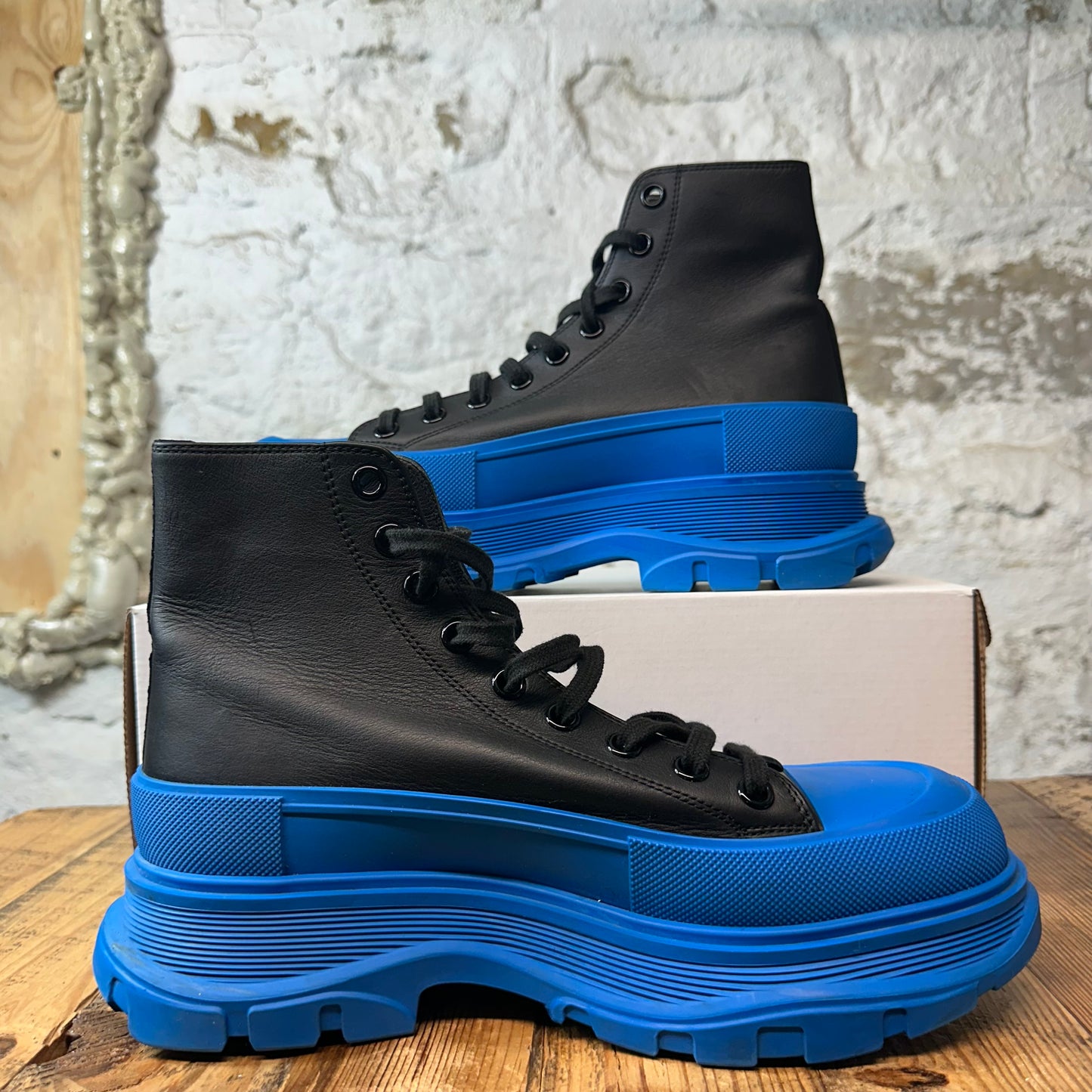 Alexander McQueen Black Blue Tread Boot Sz 9.5 (42.5)