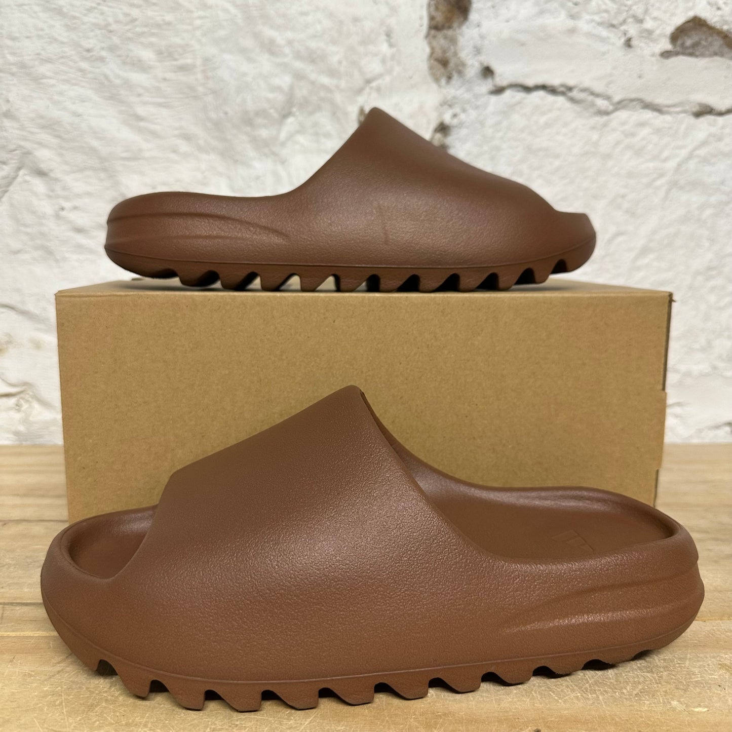 Yeezy Slide Flax Sz 8