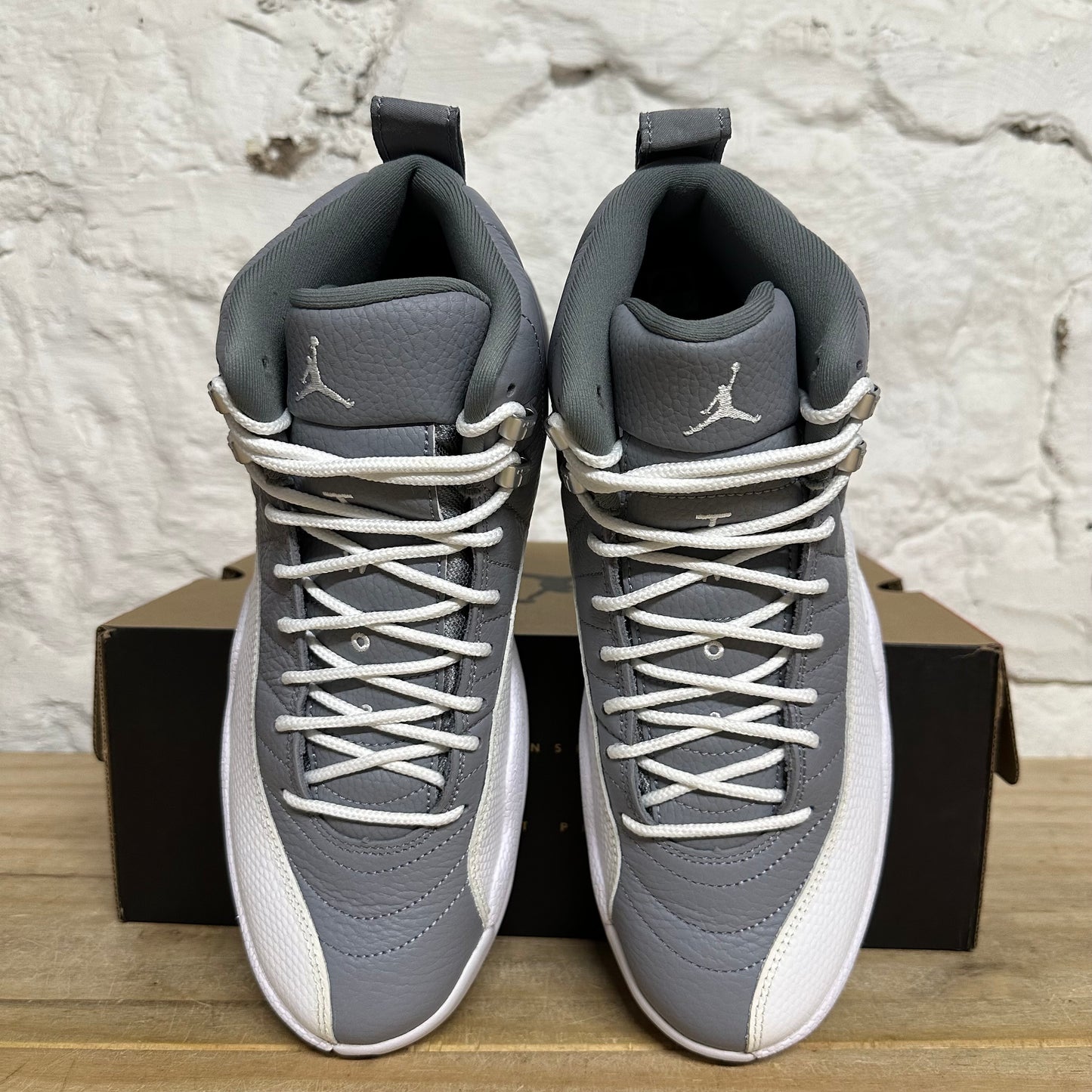Air Jordan 12 Stealth Sz 10 DS
