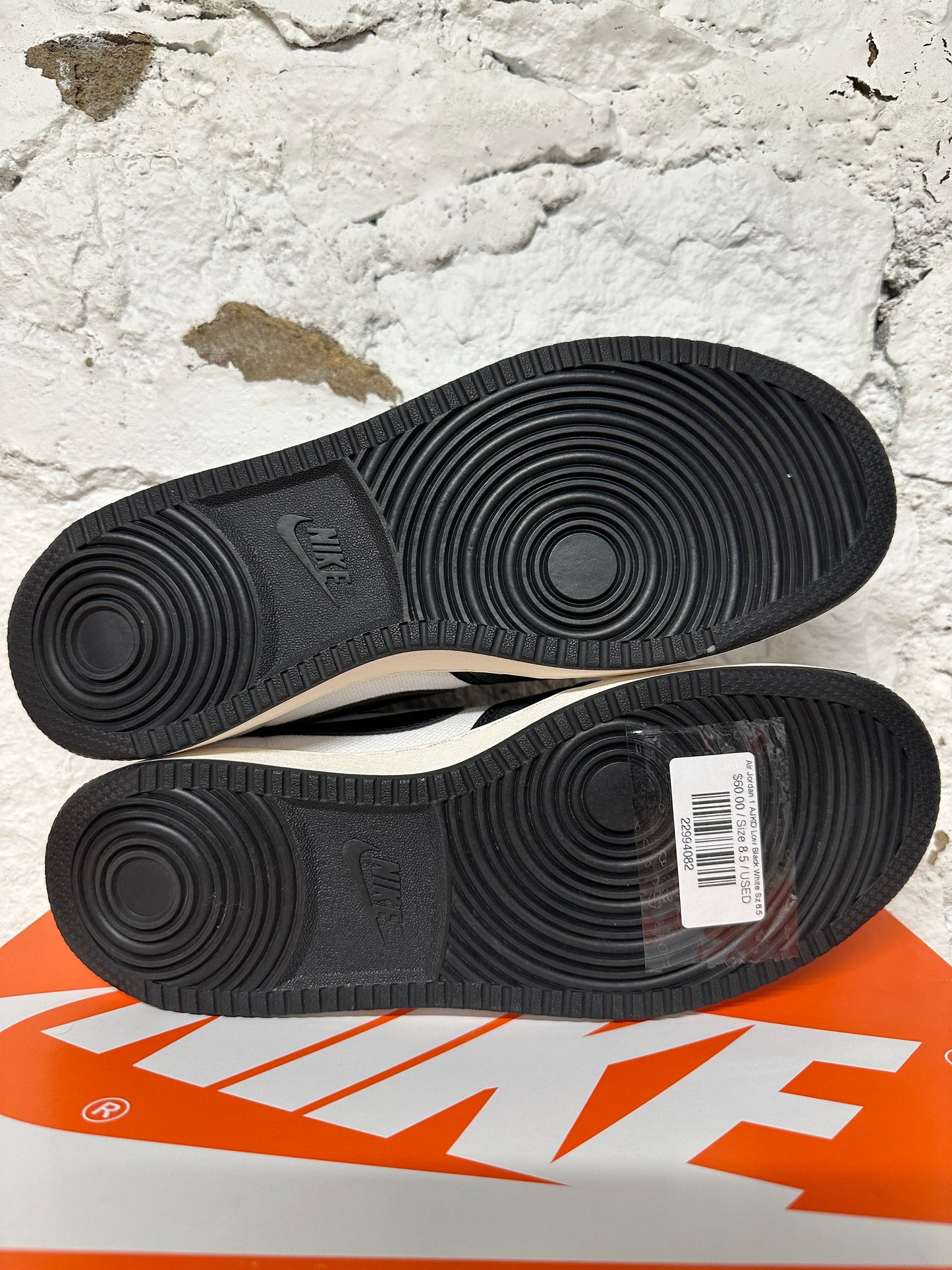 Air Jordan 1 AJKO Low Black White Sz 8.5