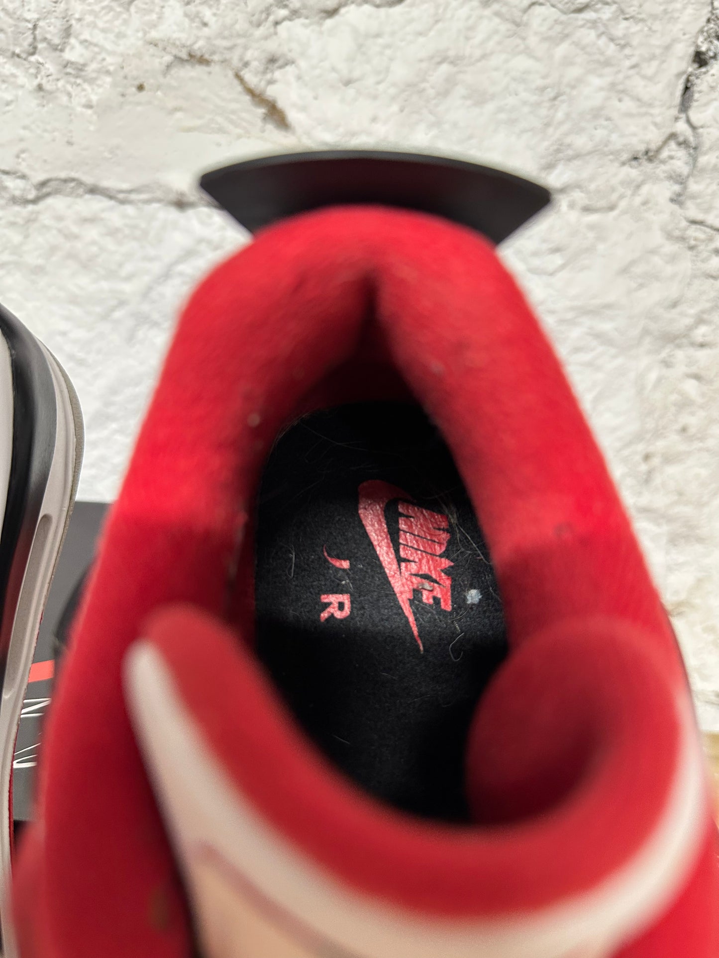 Air Jordan 4 Fire Red Sz 7Y