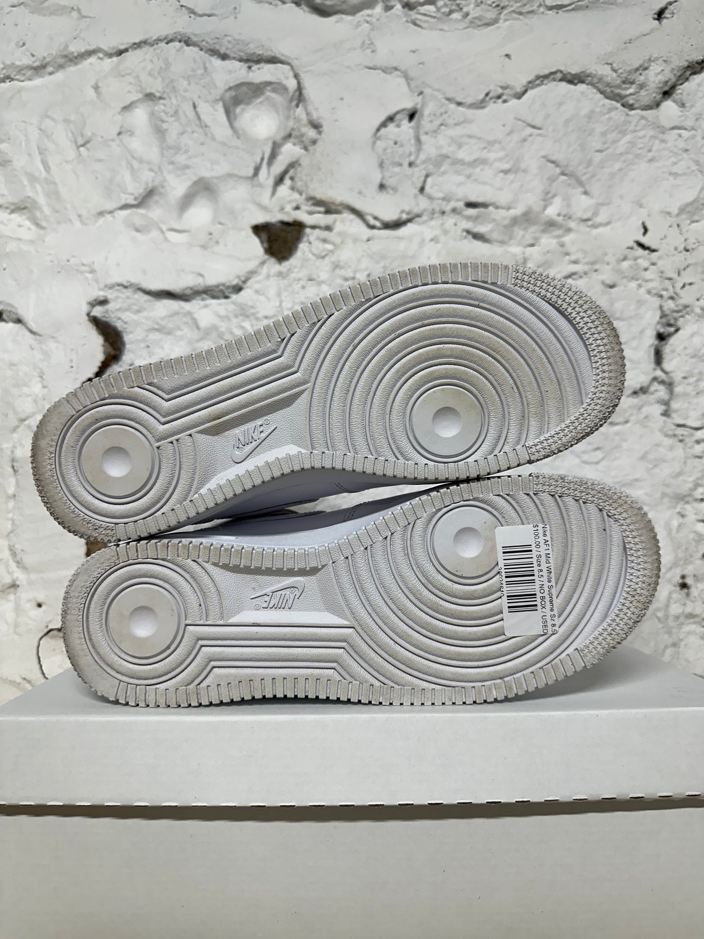 Nike Air Force 1 Mid White Supreme Sz 8.5