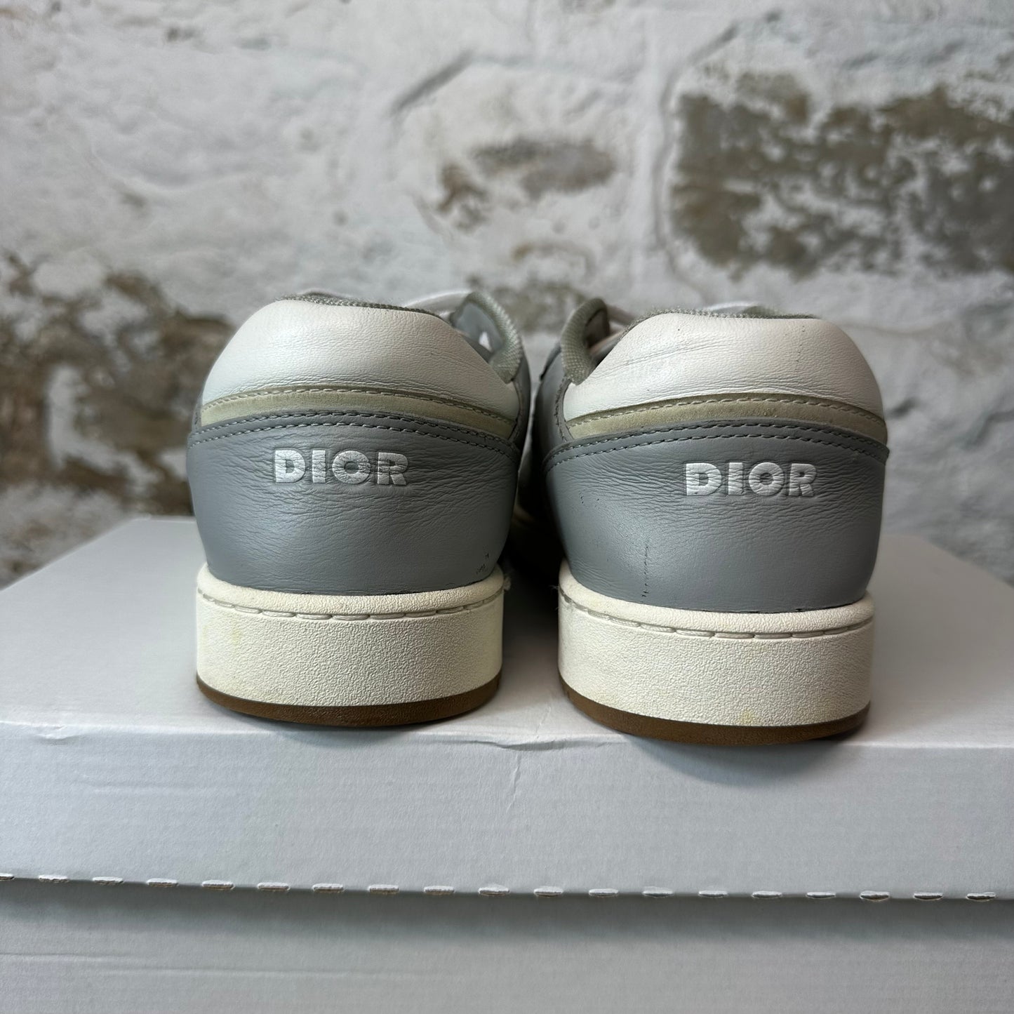 Dior B27 Oblique Grey White Sneaker Sz 8 (41)