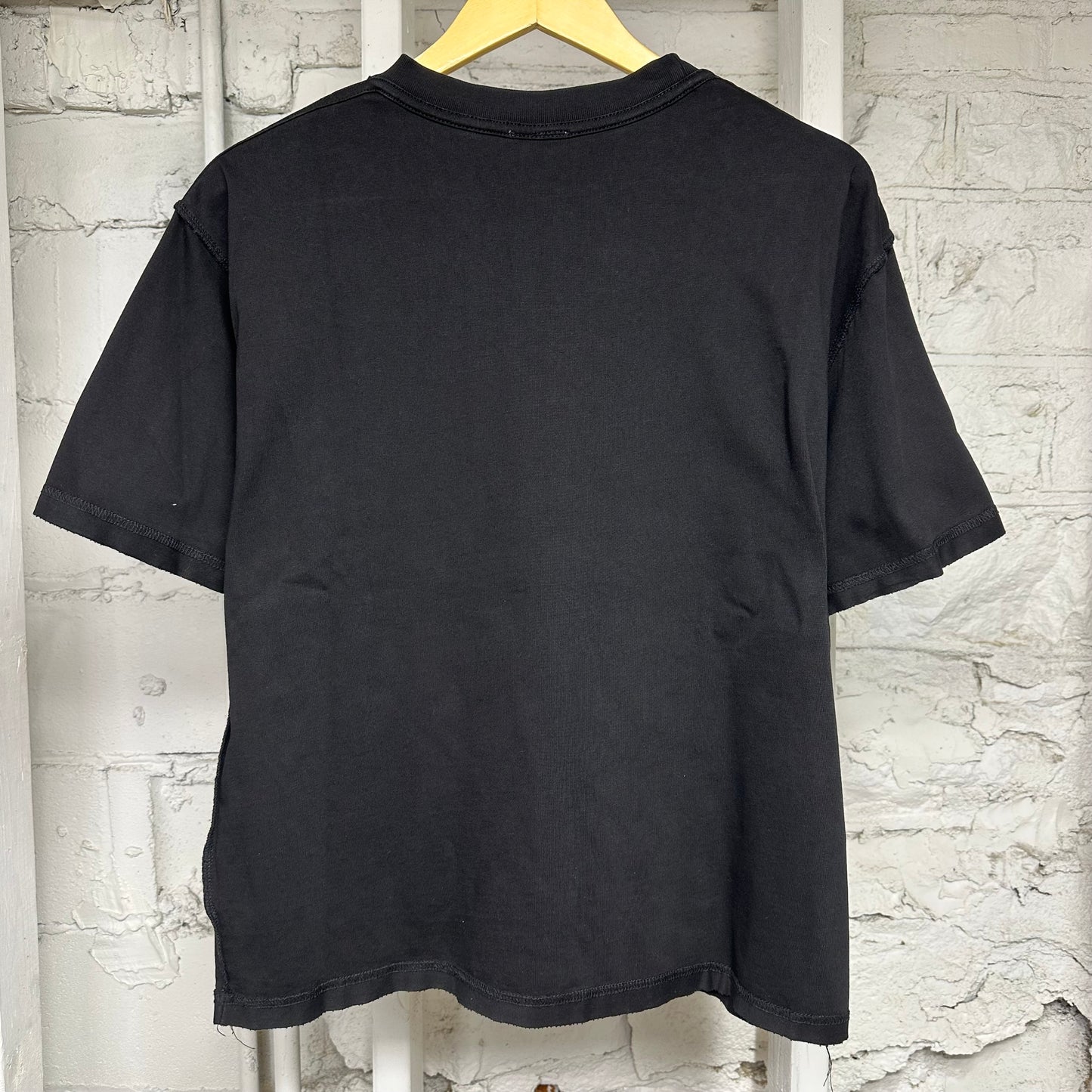 Saint Vanity Cream Griffin Black T-Shirt Sz S