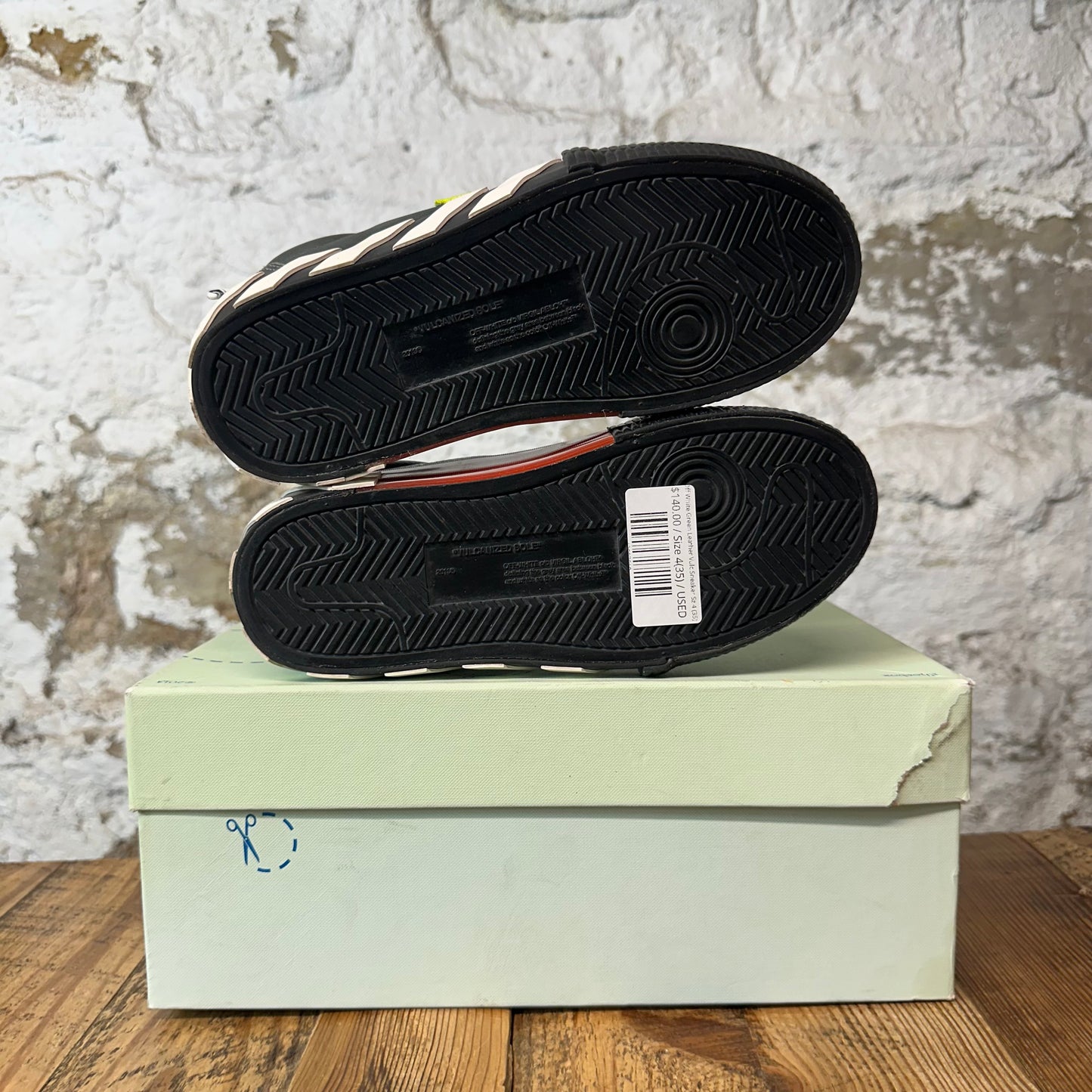 Off-White Green Leather Vulc Sneaker Sz 4 (35)