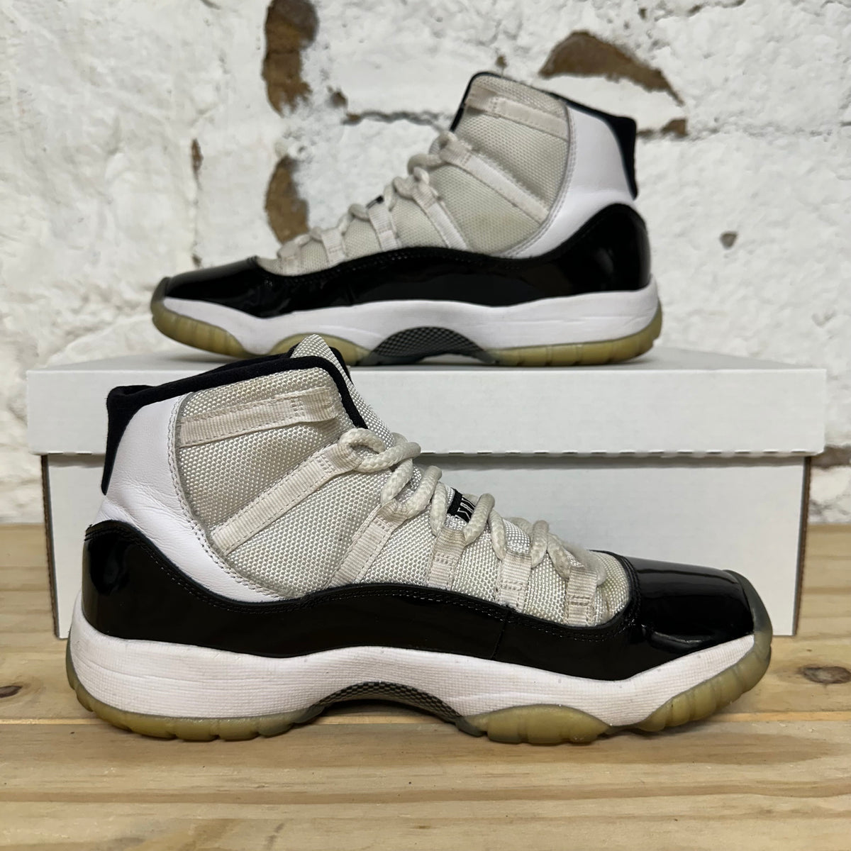 Air Jordan 11 High Concord (2018) Sz 6.5Y