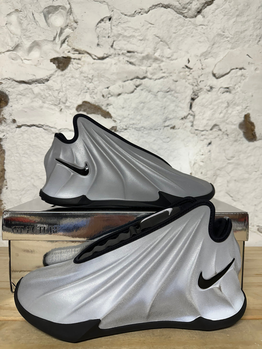 Nike GT Future Metallic Silver Sz 7 DS