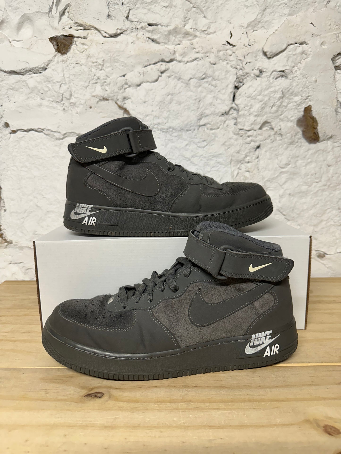 Nike Air Force 1 Mid Dark Grey Sz 9