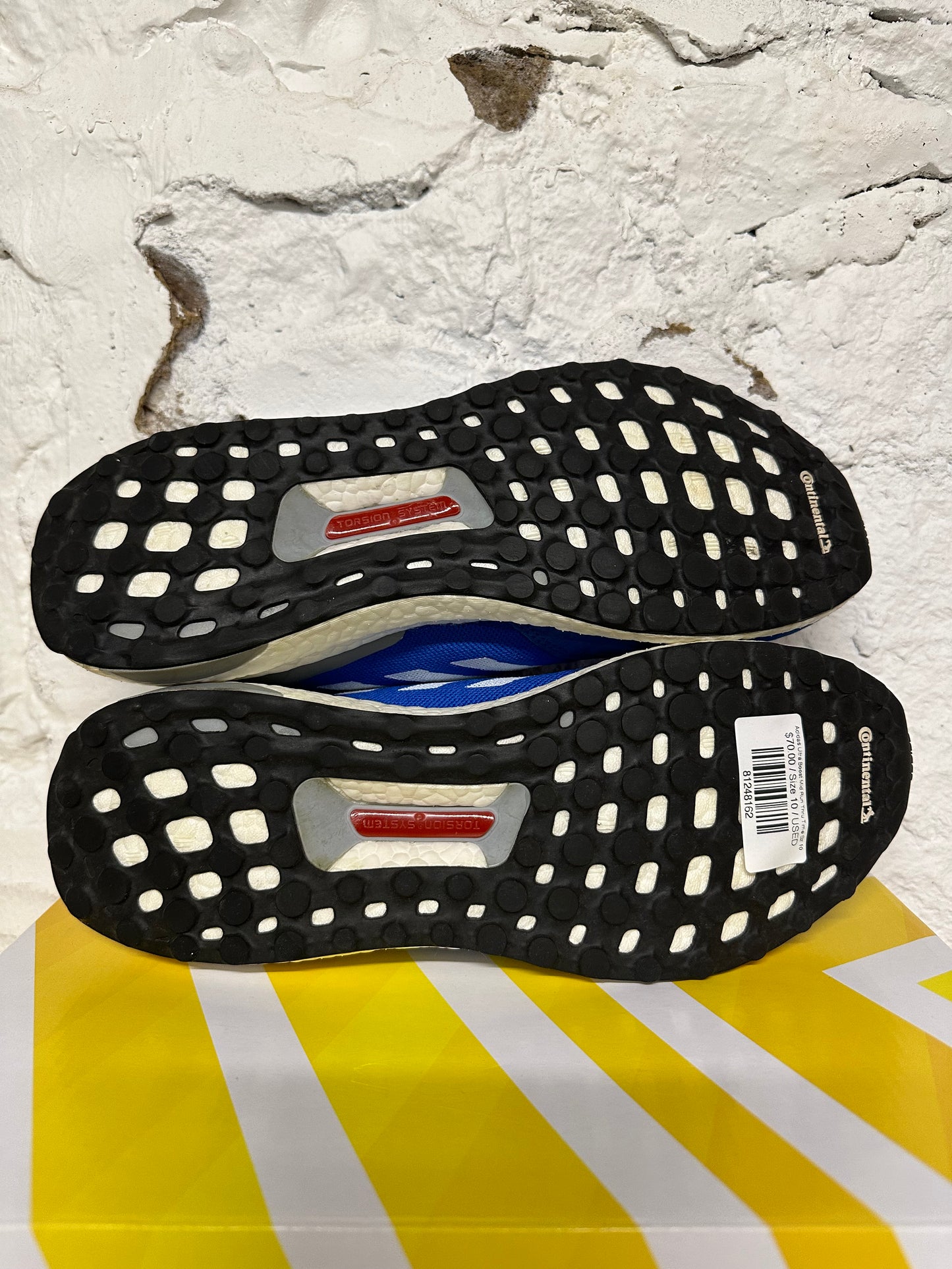 Adidas Ultra Boost Mid Run Thru Time Sz 10