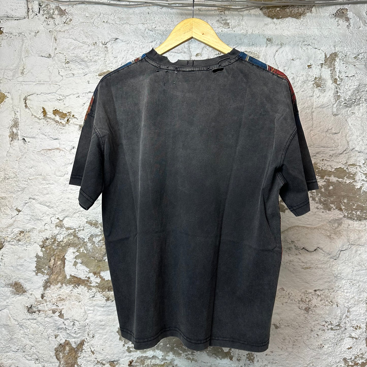 Vale Holy Finals Black T-shirt