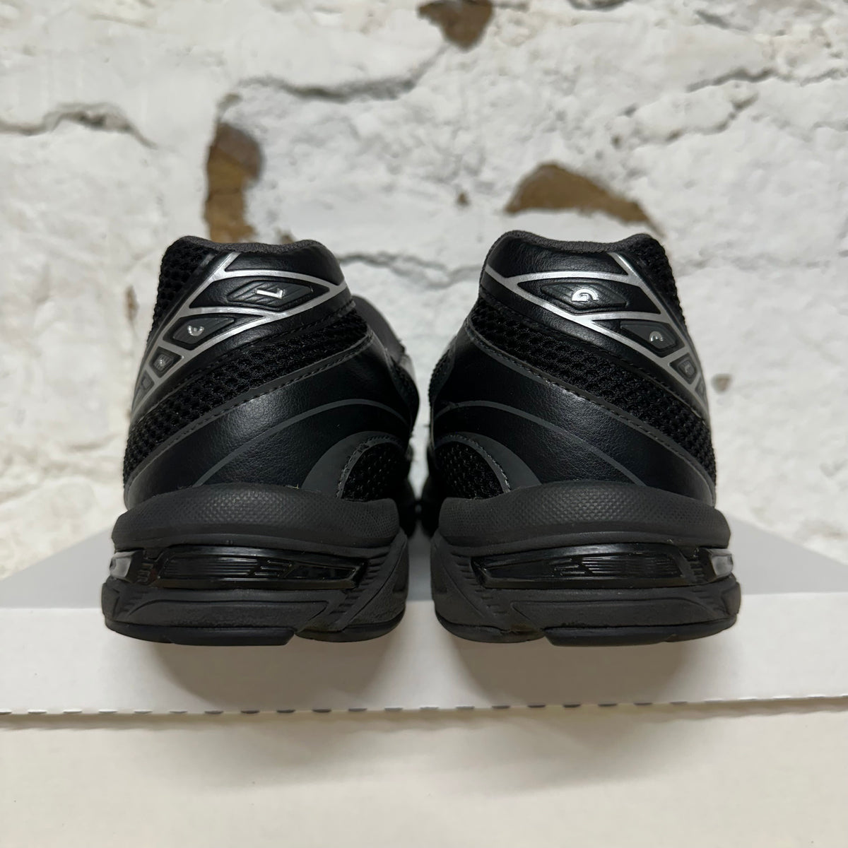 Asics Gel-1130 Black Pure Silver Sz 13