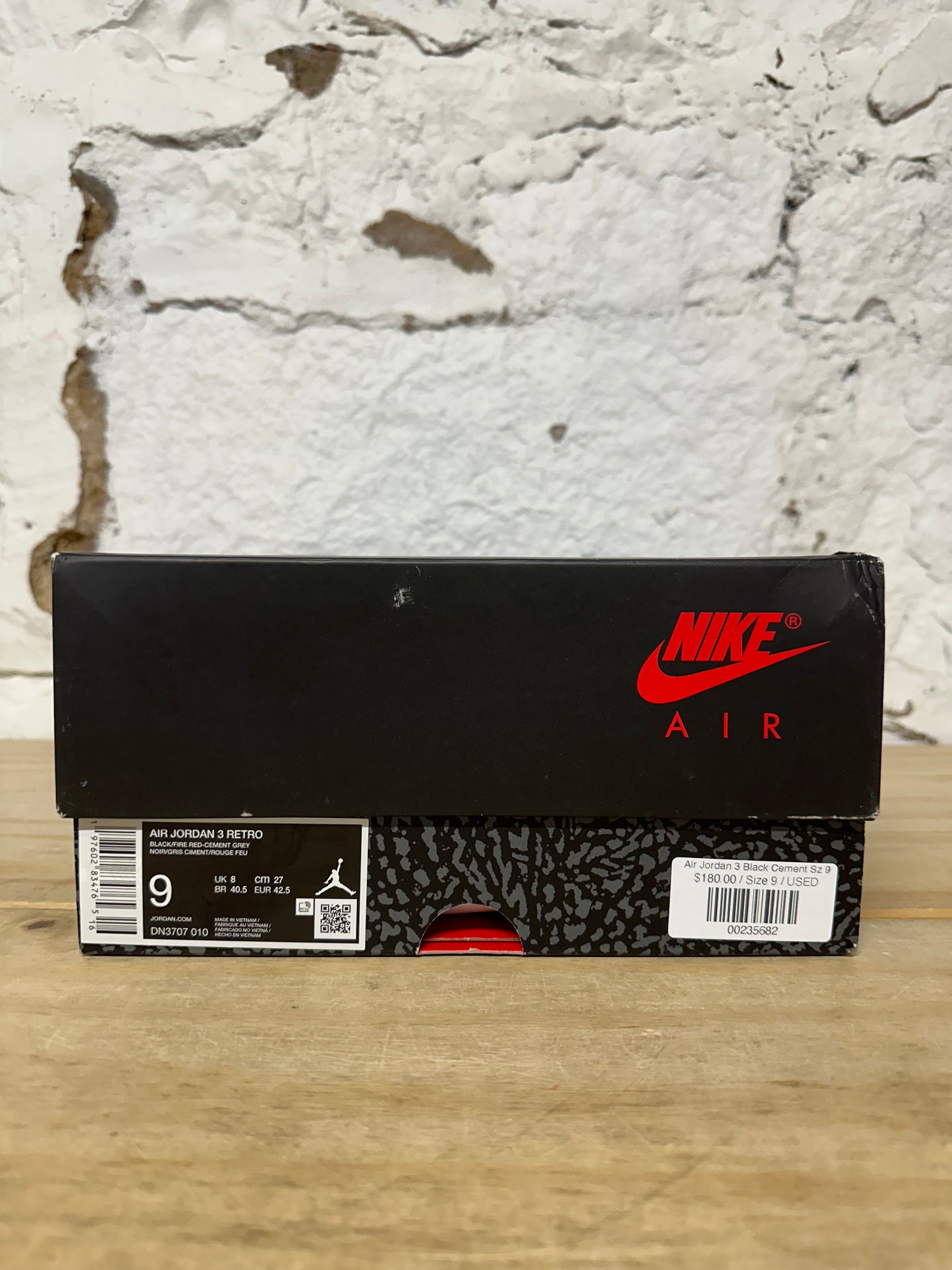 Air Jordan 3 Black Cement Sz 9