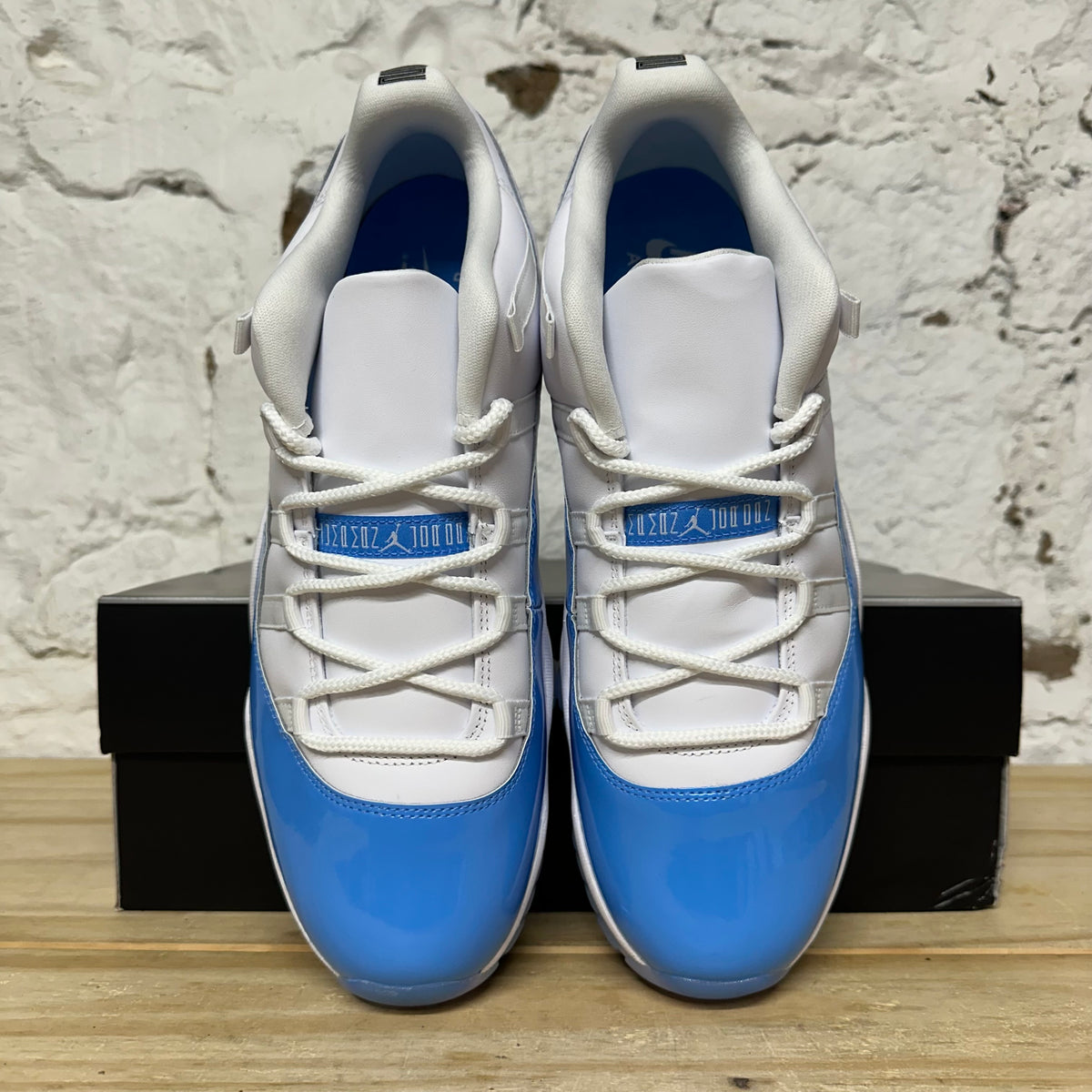 Air Jordan 11 Low University Blue (2026) Sz 13 DS