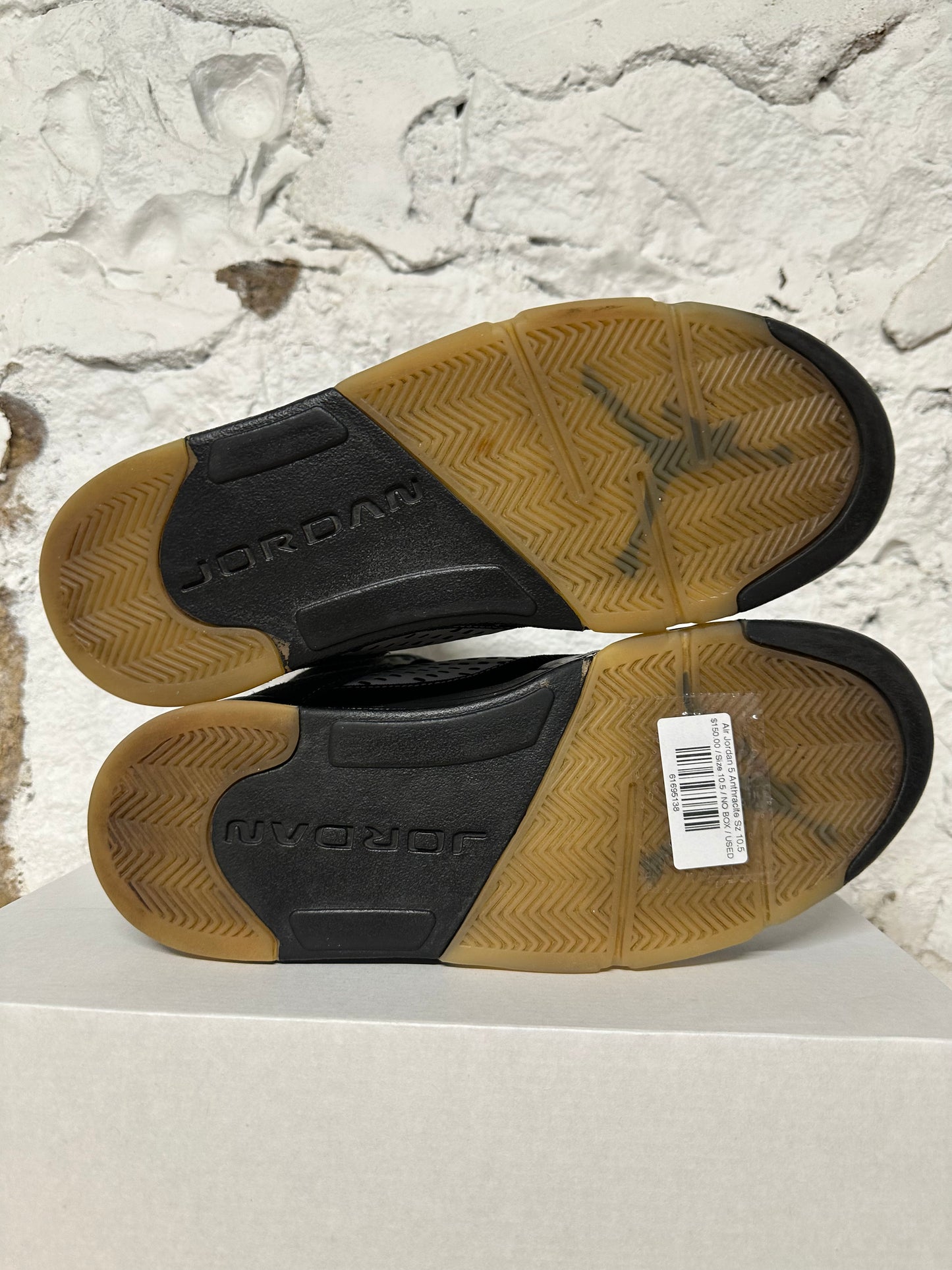 Air Jordan 5 Anthracite Sz 10.5