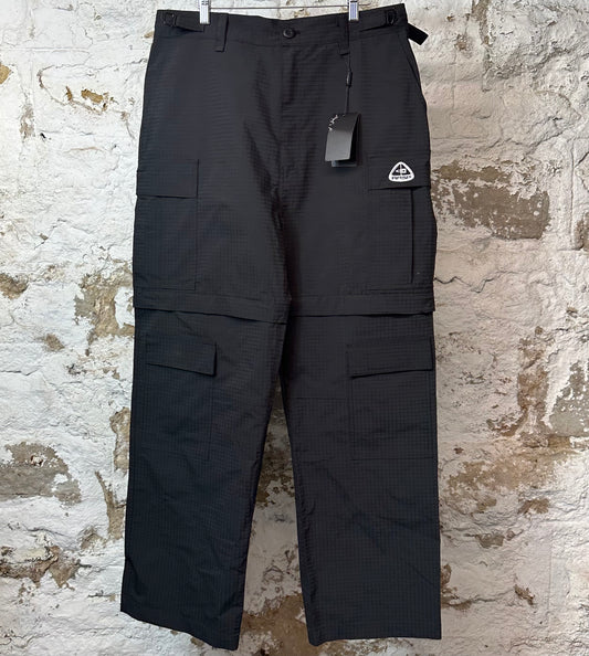 GV Gallery Raspberry Asphalt Grid Cargo Pants Sz M