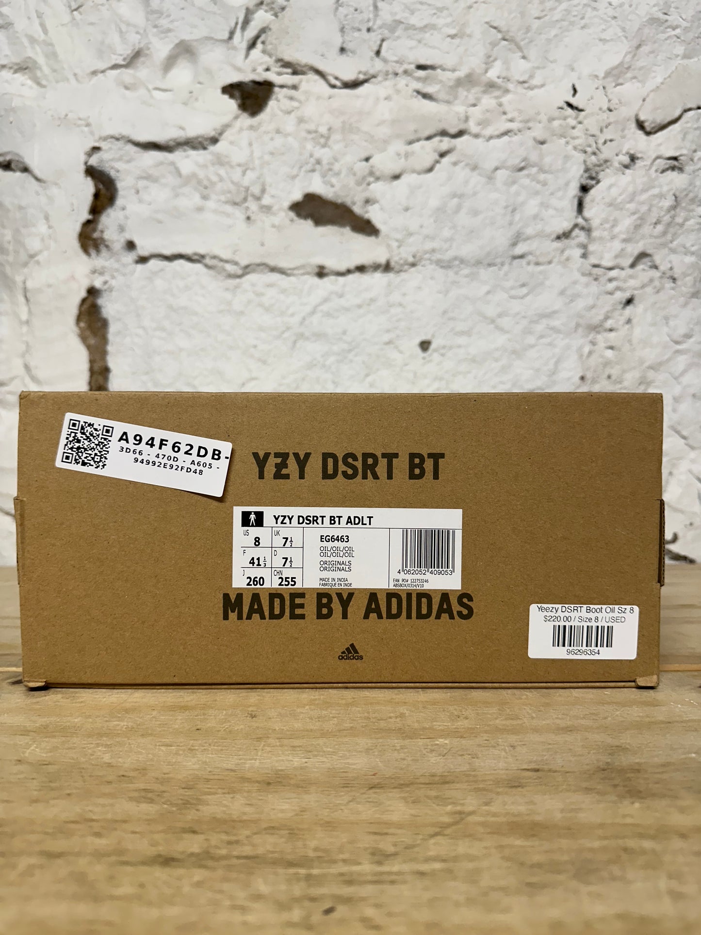 Yeezy DSRT Boot Oil Sz 8