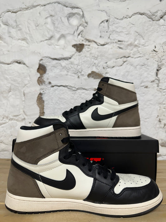 Air Jordan 1 High Mocha Sz 11.5