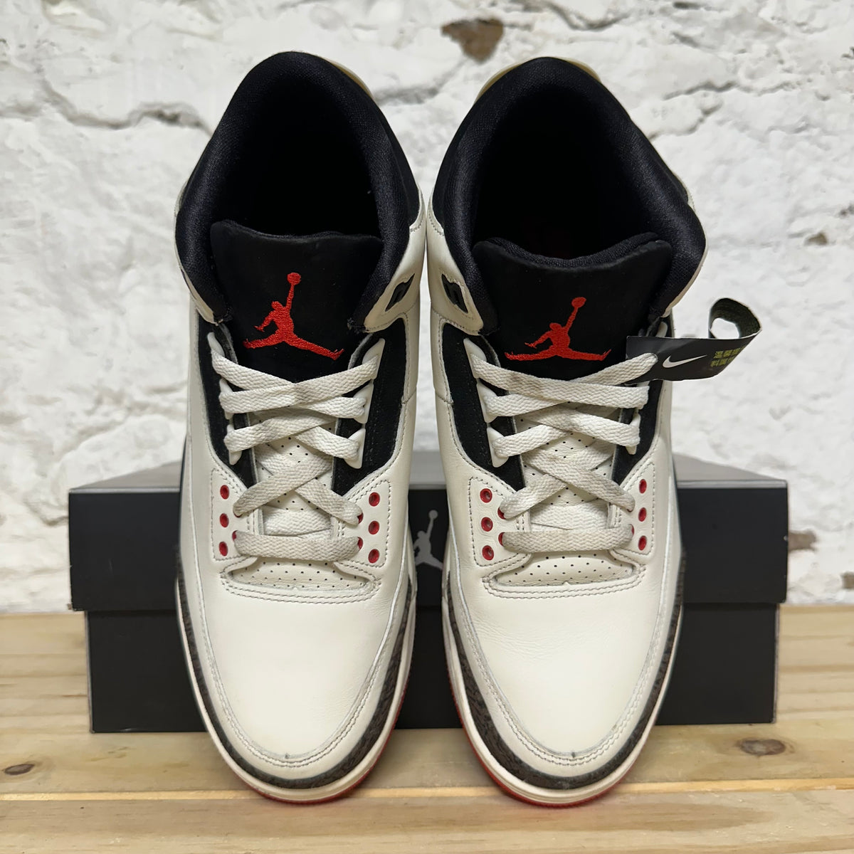 Air Jordan 3 World Best Dad Sz 9.5