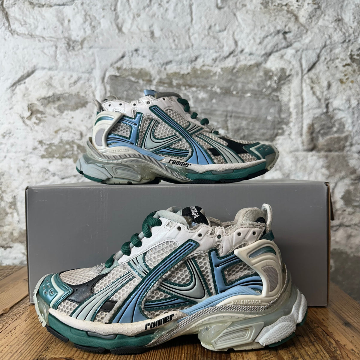 Balenciaga Runner White Green Blue Sneaker Sz 4.5 (36)