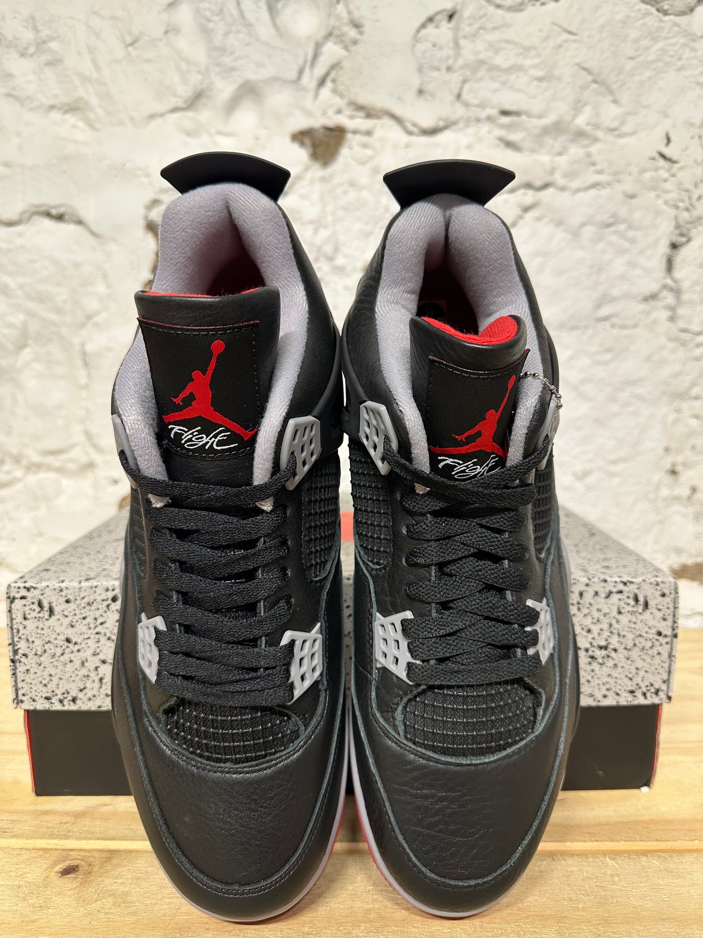 Air Jordan 4 Bred Reimagined Sz 11 DS