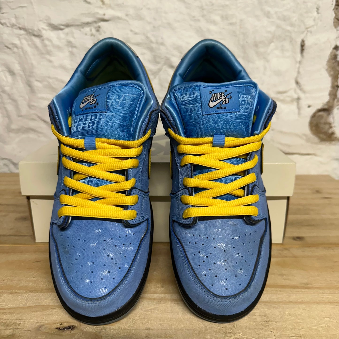 Nike SB Dunk Low Powerpuff Bubbles Sz 8.5