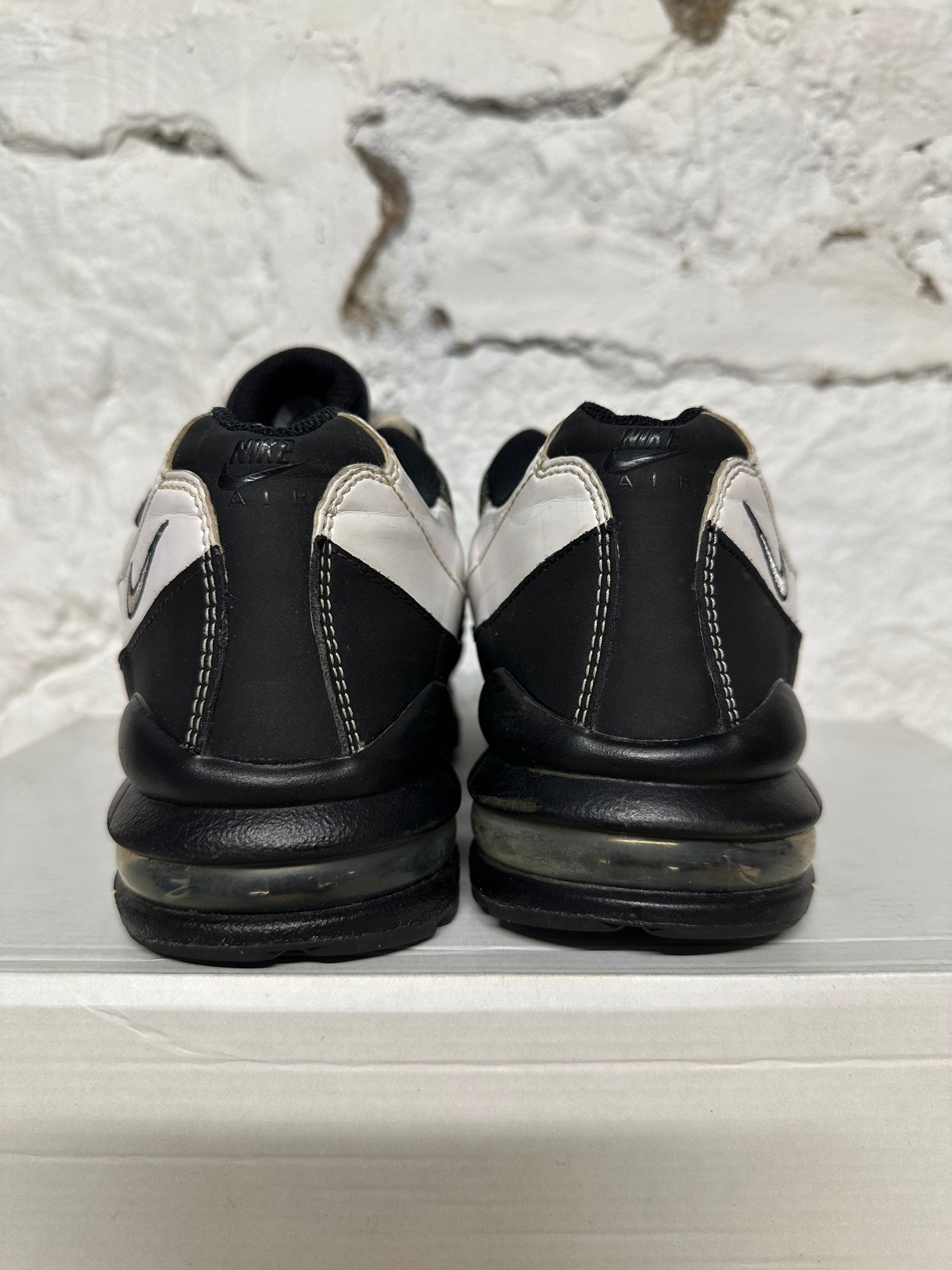 Nike Air Max 95 Black White Sz 7Y