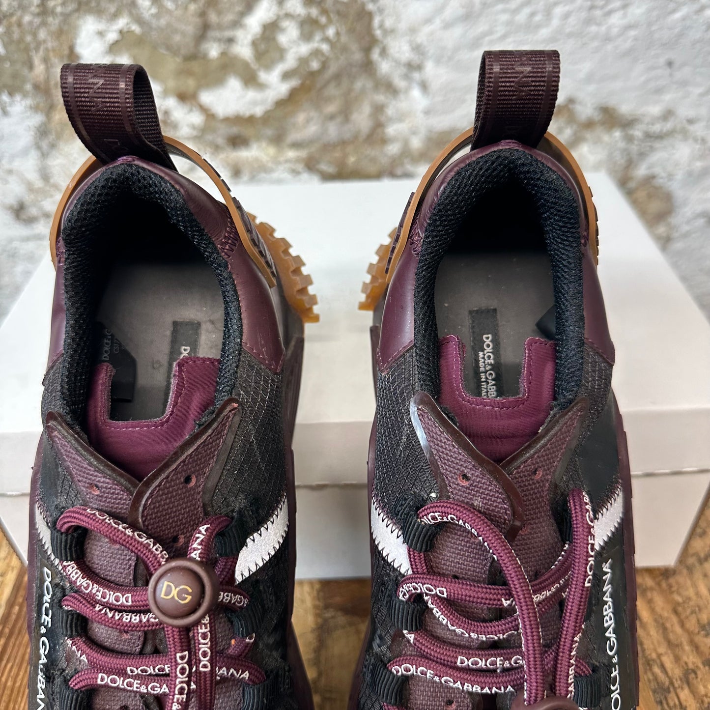 Dolce Gabbana NS1 Maroon Black Sneaker Sz 10.5 (43.5) No Box