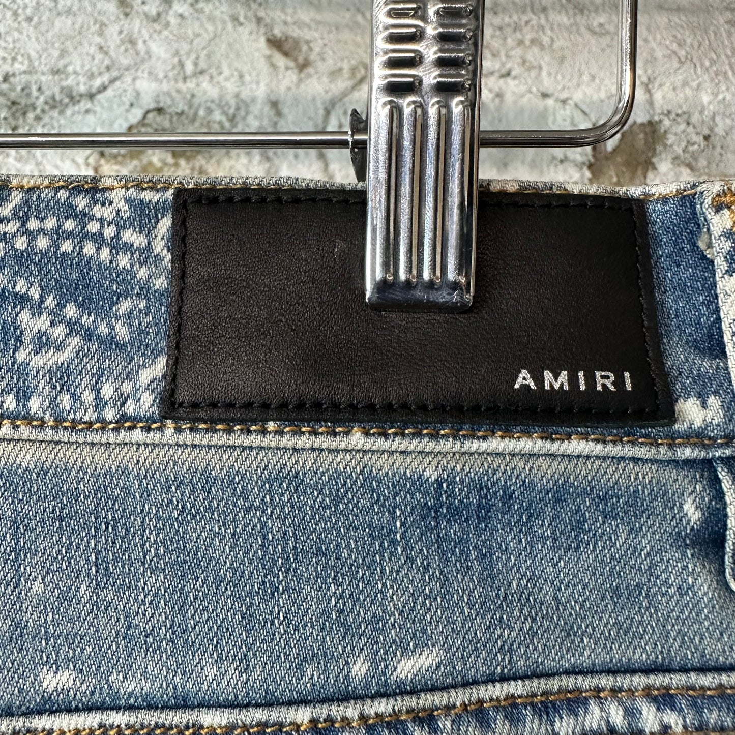 Amiri White Paisley Print Blue Denim Jeans Sz 30