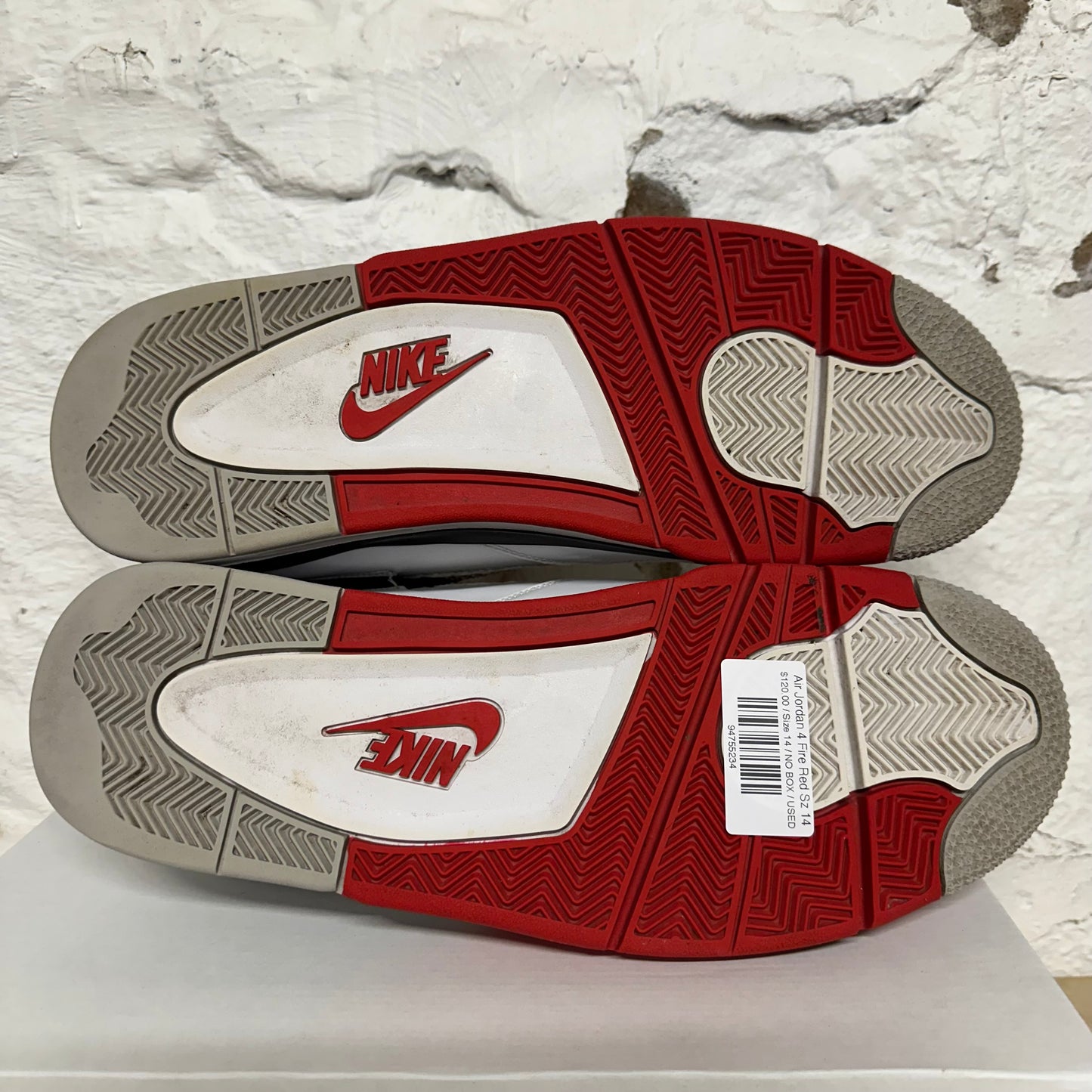 Air Jordan 4 Fire Red Sz 14