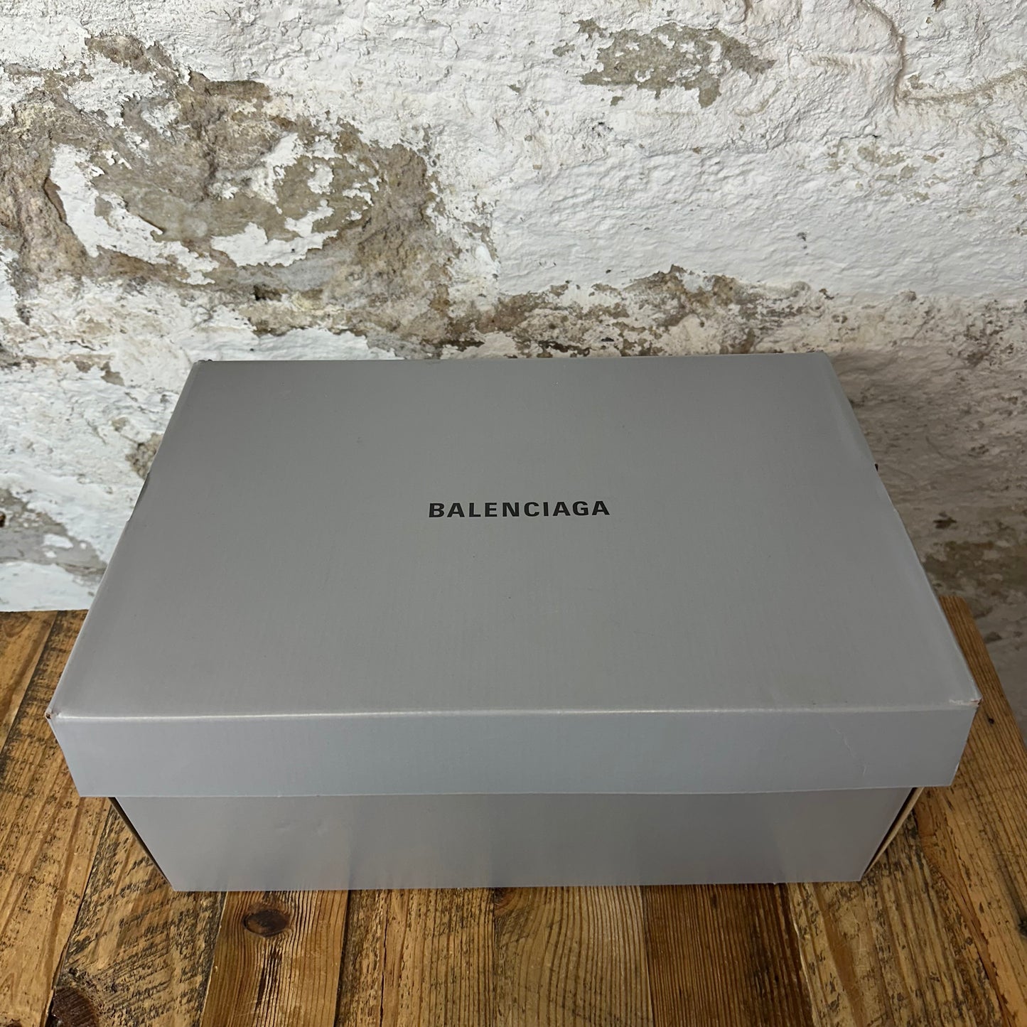 Balenciaga 3XL White Black Sneaker Sz 9 (42)