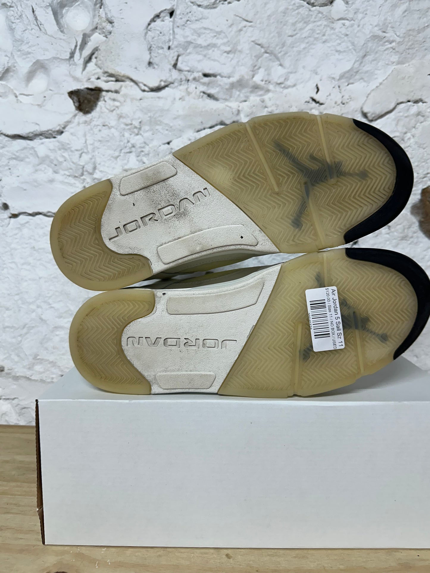 Air Jordan 5 Sail Sz 11