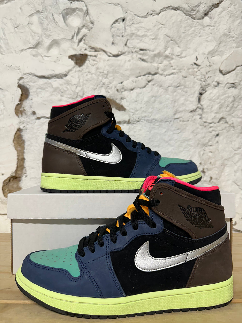 Air Jordan 1 High Tokyo Biohack Sz 9