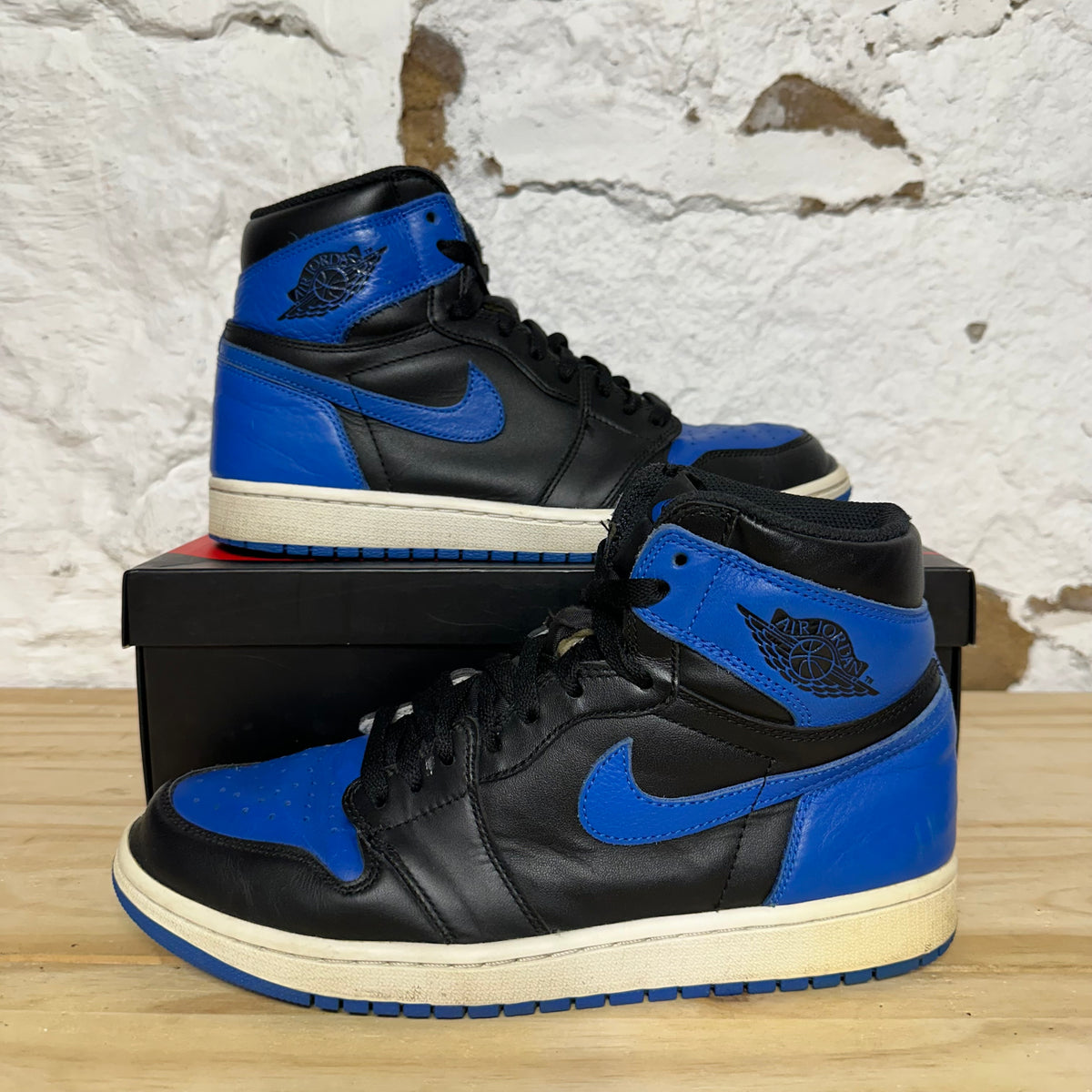 Air Jordan 1 High Royal (2017) Sz 9.5
