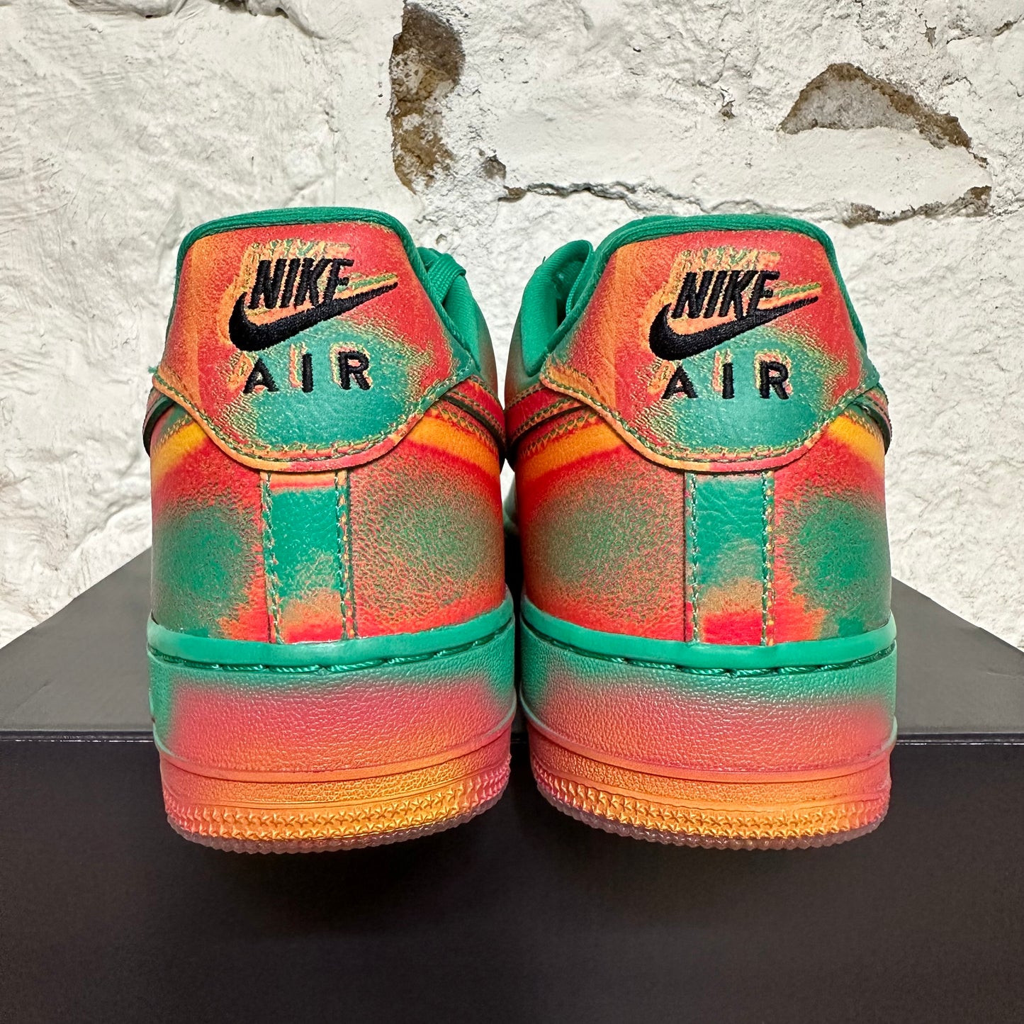 Nike Air Force 1 Low Stadium Green Crimson Sz 11.5 DS